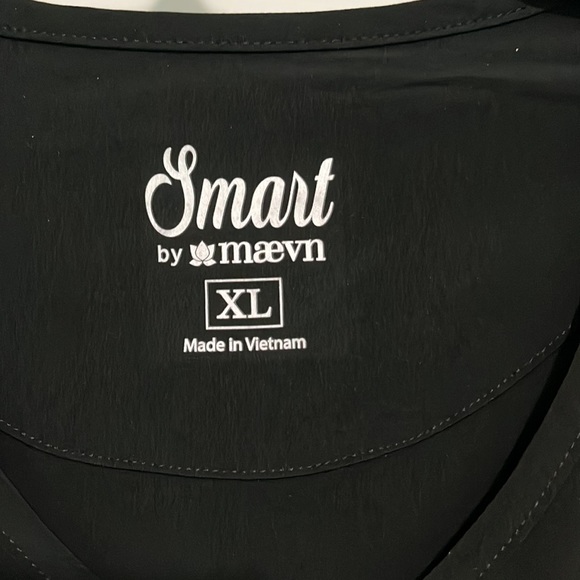 Smart By Maevn Women’s 3 Pockets Scrub Full Zipper Top Nurse XL, NWT - Picture 2 of 15